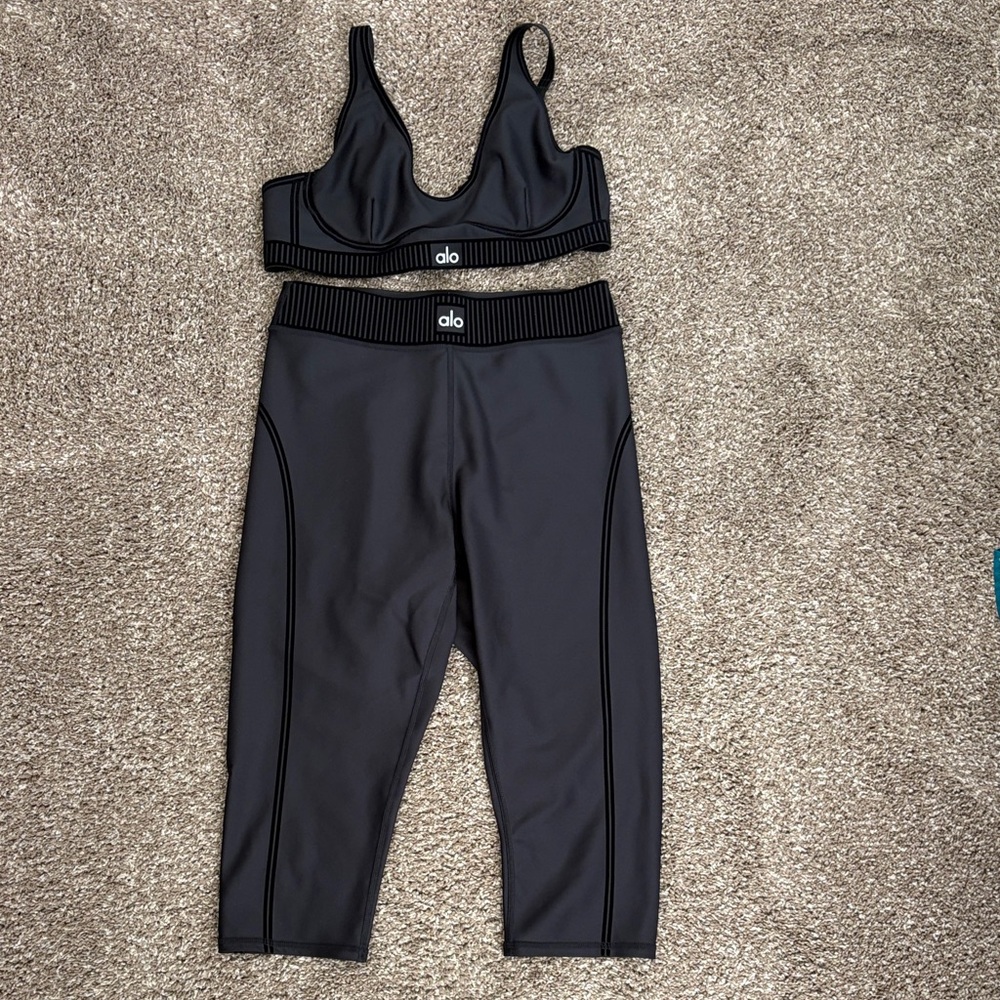 Alo Black Sports Bra and Leggings Set